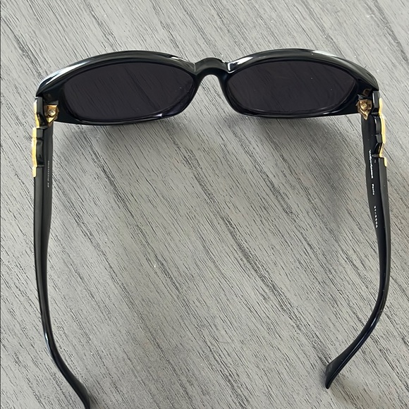 YSL Black Sunglasses! - Picture 4 of 8